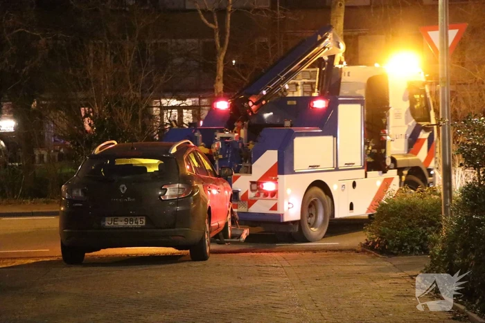 Twee buitenlandse mannen aangehouden