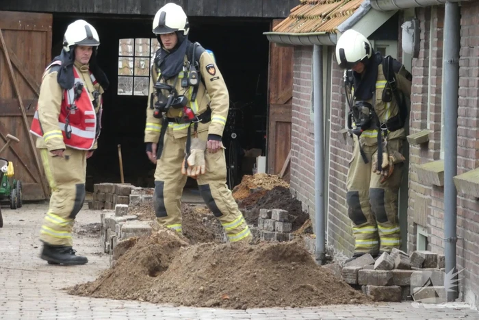 Gasleiding geraakt bij graafwerkzaamheden