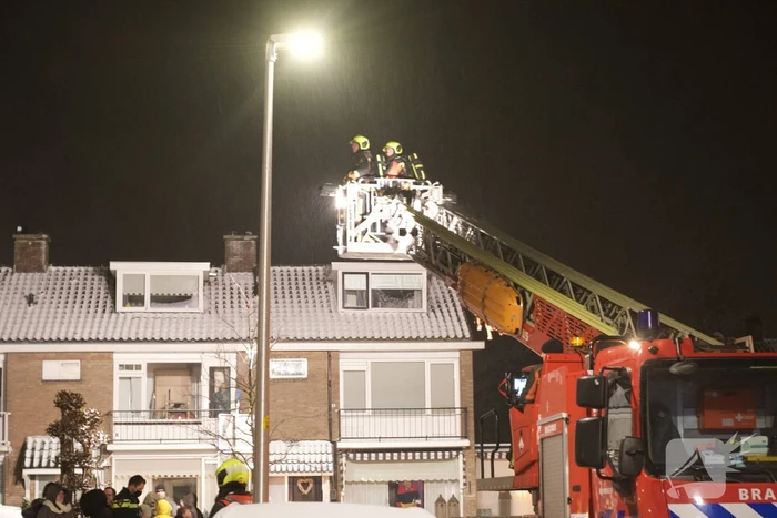 Schoorsteenbrand snel onder controle