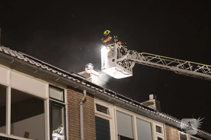 Schoorsteenbrand snel onder controle