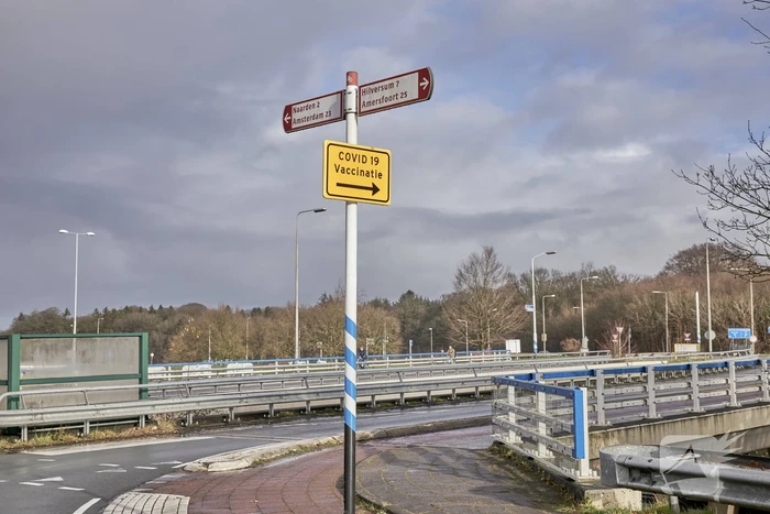 Vaccinatie COVID-19 van start gegaan