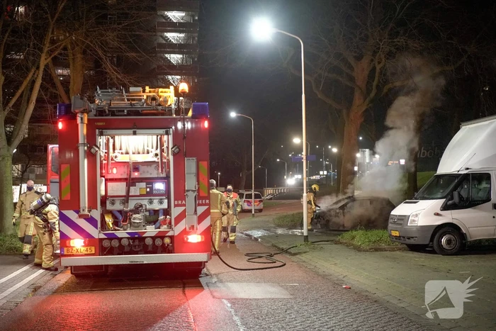 Auto compleet uitgebrand
