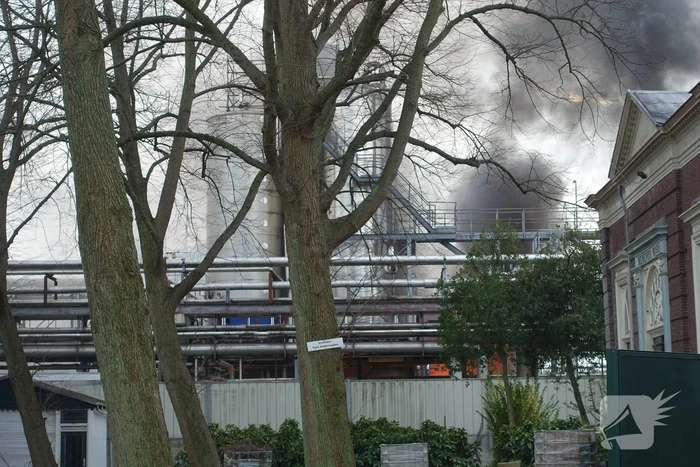 Knallen en grote rookontwikkeling bij Croda Nederland