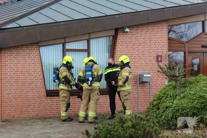 Gevaarlijke stof aangetroffen bij politiebureau