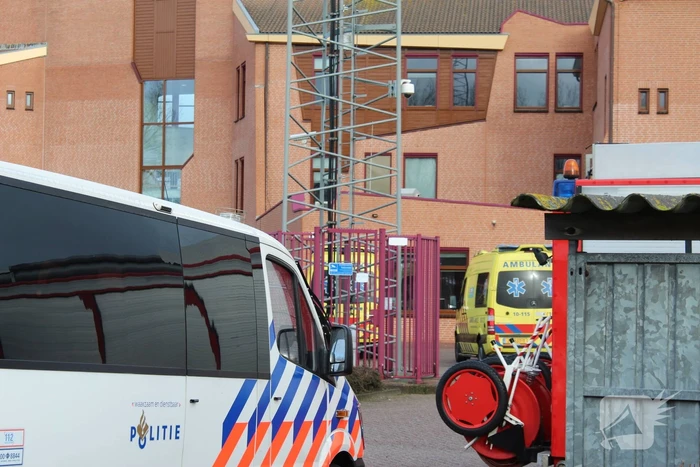 Gevaarlijke stof aangetroffen bij politiebureau