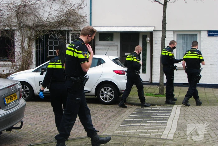 Steekpartij bij winkelcentrum