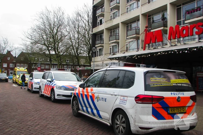 Steekpartij bij winkelcentrum