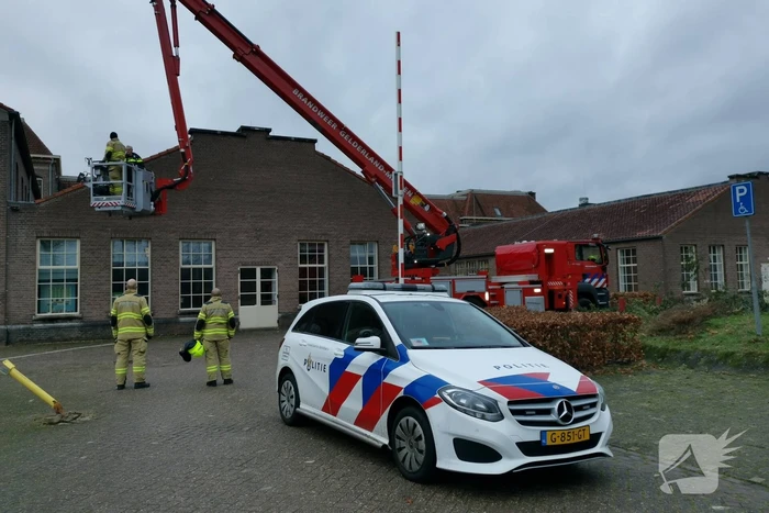Onderzoek op dak van voormalige Frisokazerne