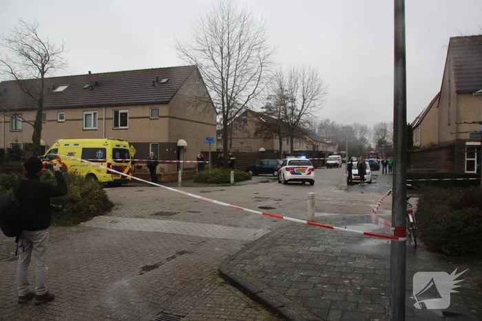 Traumahelikopter landt voor zwaargewond persoon na schietincident