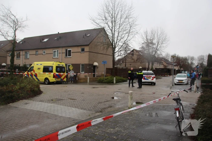Traumahelikopter landt voor zwaargewond persoon na schietincident