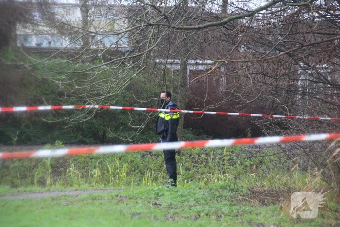 Traumahelikopter landt voor zwaargewond persoon na schietincident