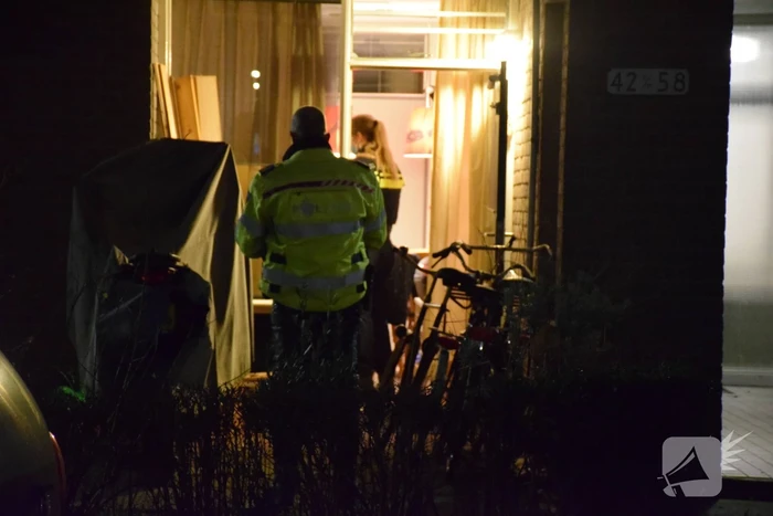 Grote politie inzet voor mogelijk steekincident