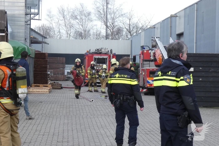 Brand bij houtbewerkingsbedrijf Awood