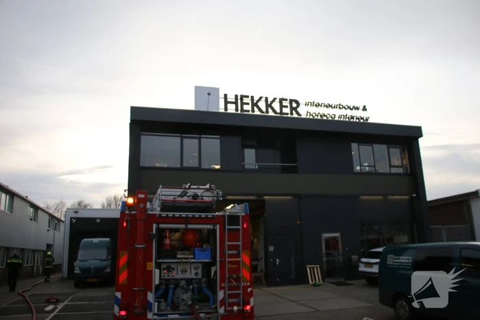 Brand bij Hekker interieurbouwbedrijf