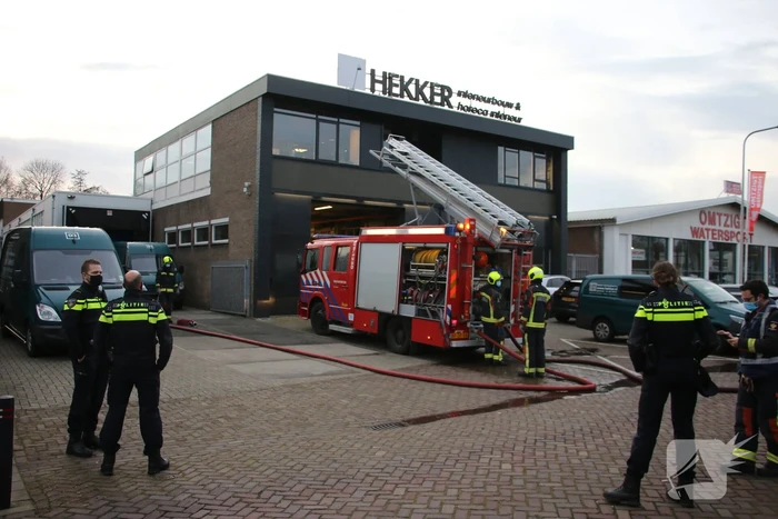 Brand bij Hekker interieurbouwbedrijf