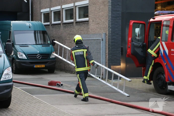 Brand bij Hekker interieurbouwbedrijf