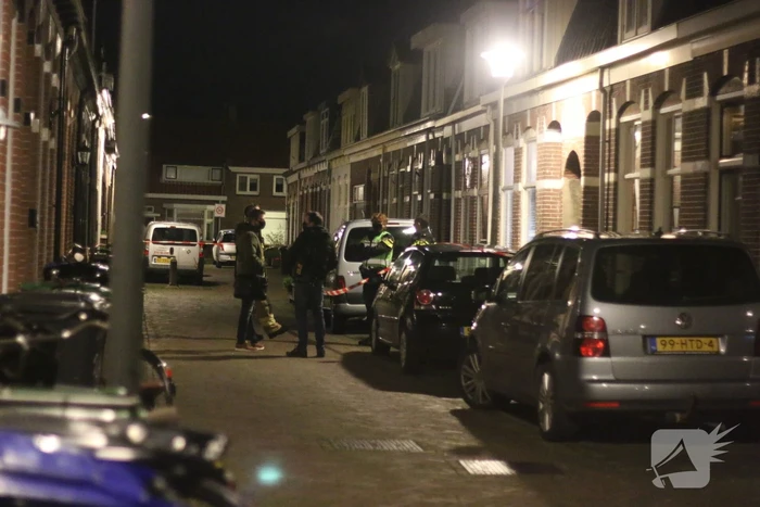 Recherche doet onderzoek naar incident in woning
