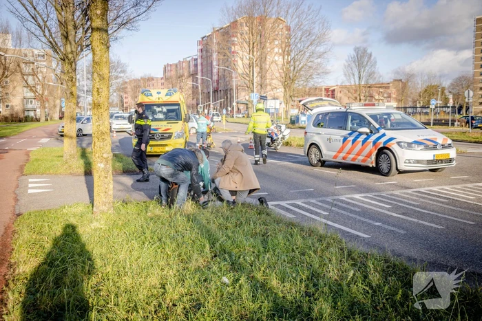 Fietser gewond bij botsing met auto
