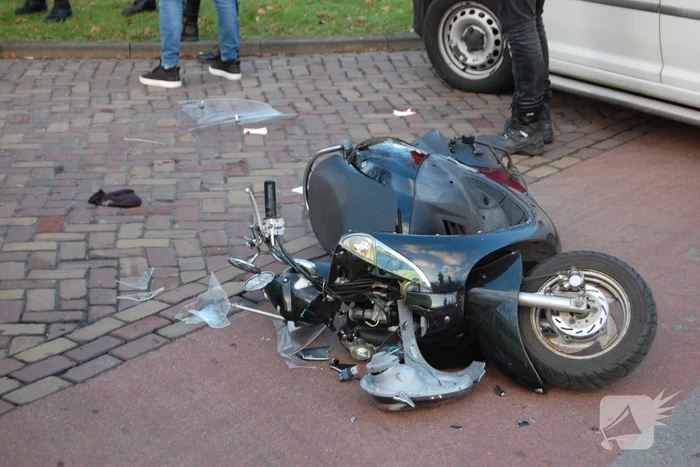 Scooterrijder valt door onbekende oorzaak
