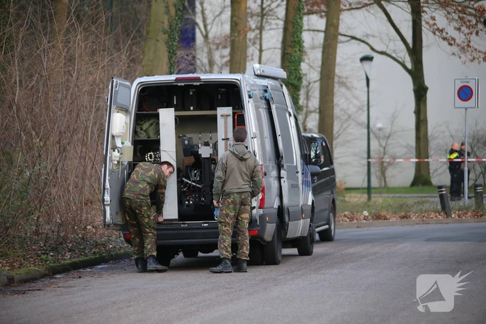 EOD maakt explosief onschadelijk in Geldrop