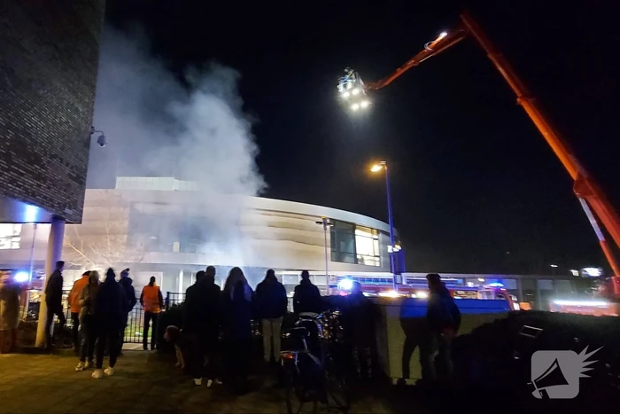 Grote brand in Zone College