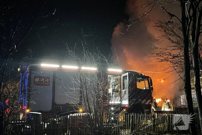 Grote brand in loods Van den Elsen Houtbouw