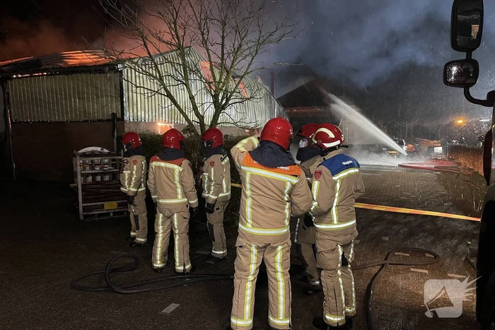 Grote brand in loods Van den Elsen Houtbouw