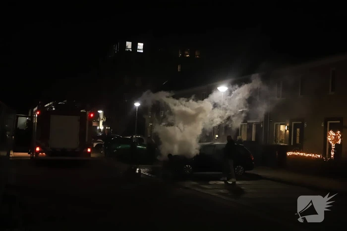 Auto volledig uitgebrand