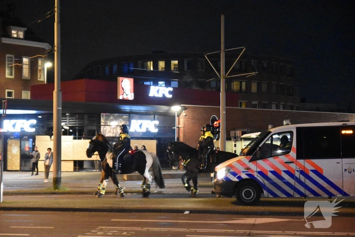 Veel ME op straat na ernstige rellen