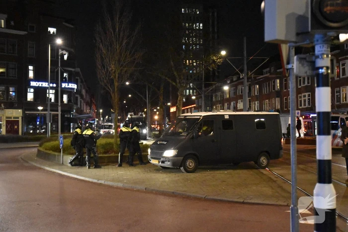 Veel ME op straat na ernstige rellen