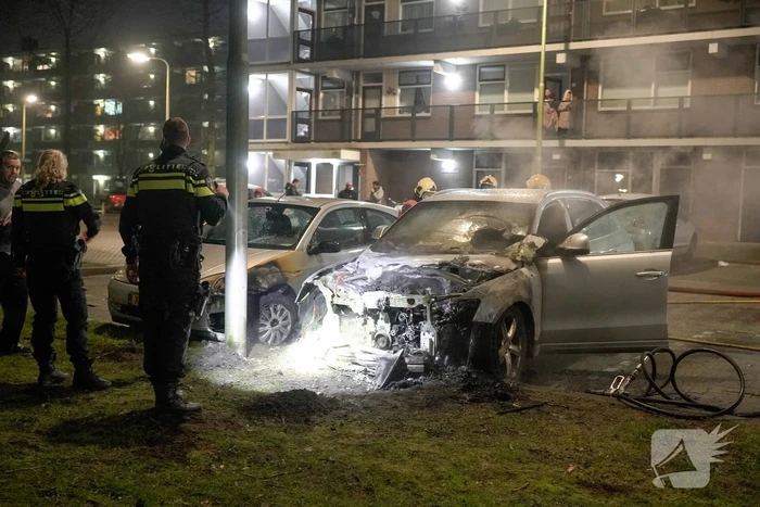 Zoveelste autobrand tijdens avondklok