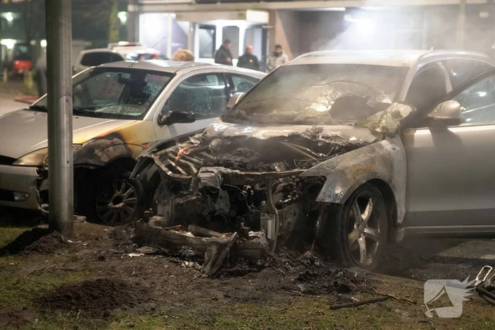 Zoveelste autobrand tijdens avondklok