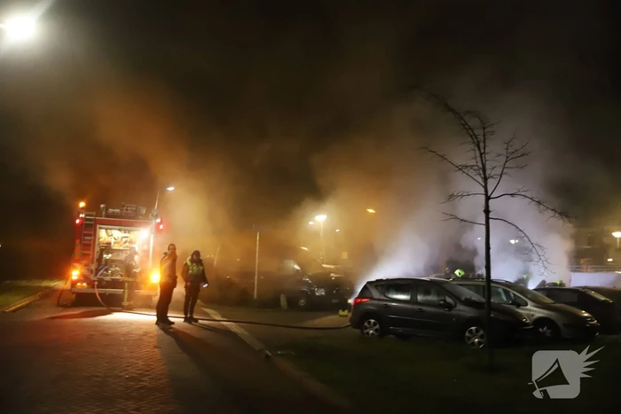 Volkswagen Golf gaat in vlammen op