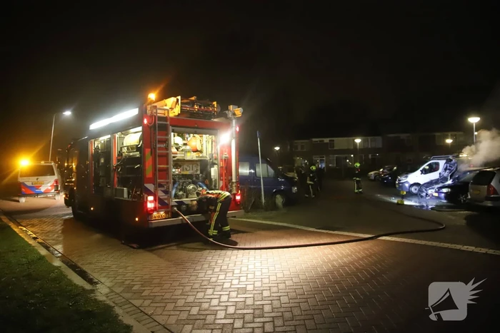 Volkswagen Golf gaat in vlammen op
