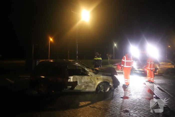 Postpakketten verwoest door brand in bestelbussen