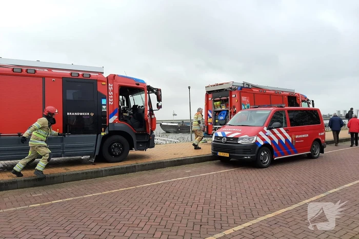 Brand op binnenvaartsschip