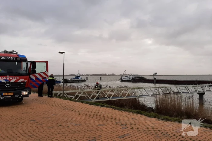 Brand op binnenvaartsschip