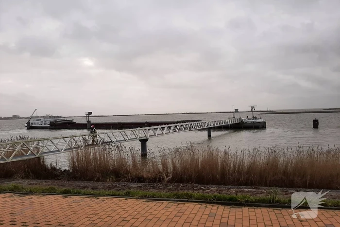 Brand op binnenvaartsschip