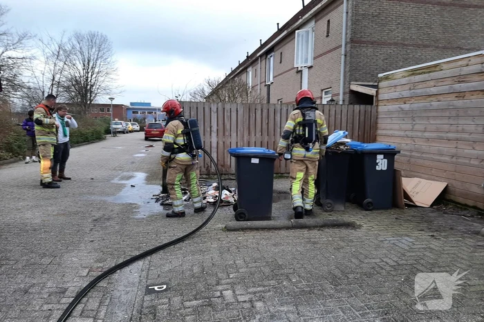 Kliko met papier gaat in vlammen op