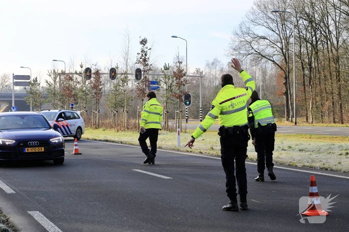 Grote politiemacht tijdens koffiedrinken' op Zwitsal Terrein