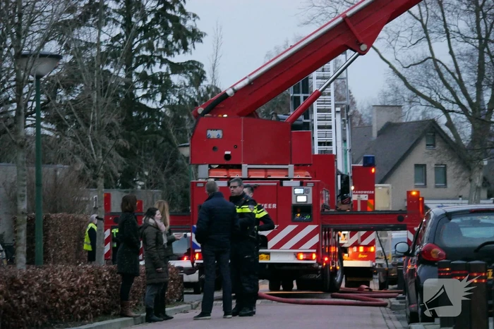 Explosie op dak van school