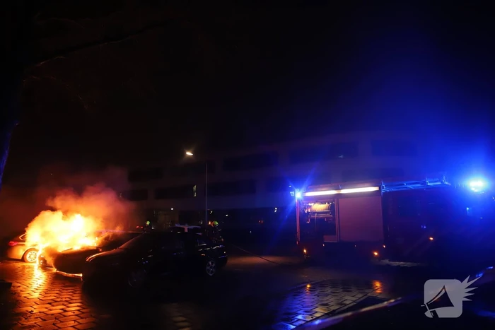 Wederom auto volledig uitgebrand