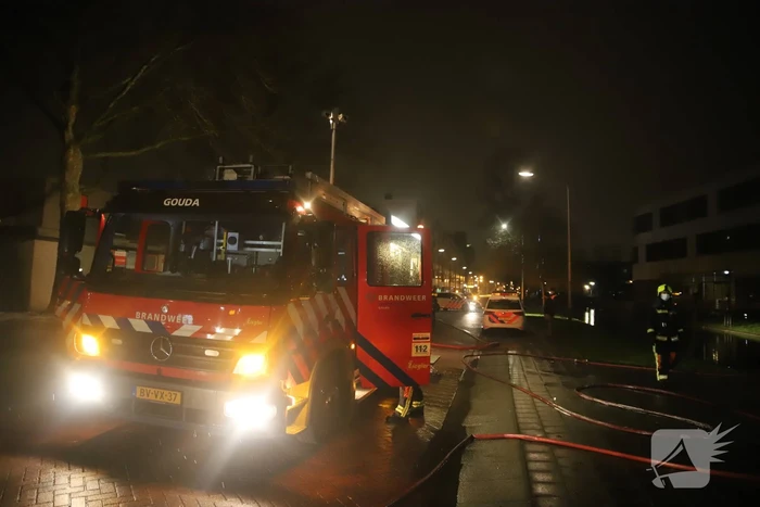 Wederom auto volledig uitgebrand