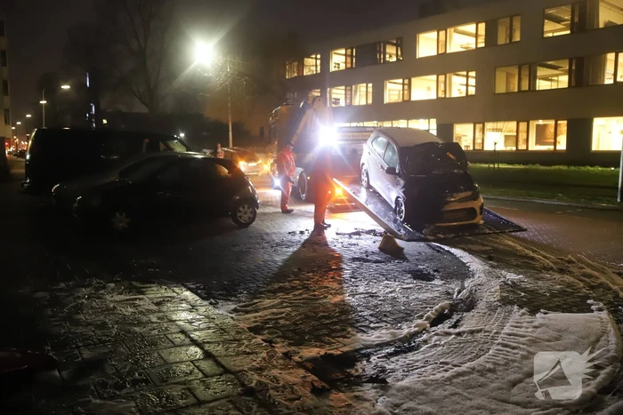 Wederom auto volledig uitgebrand