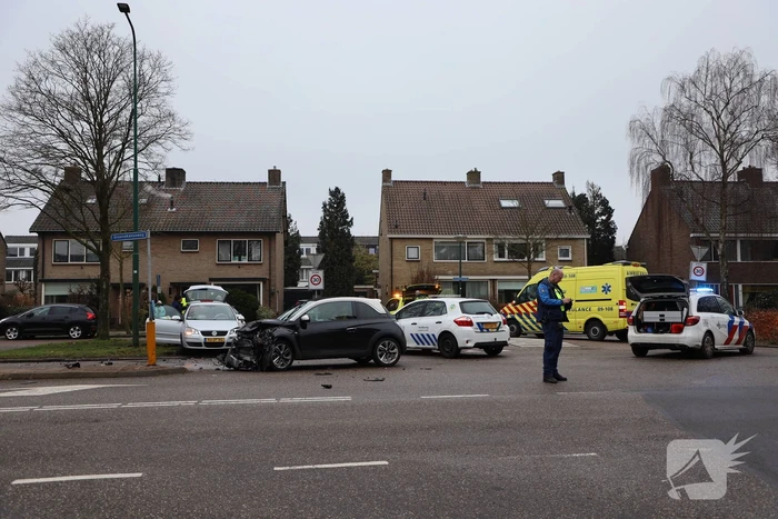 Ravage bij ongeluk op kruising