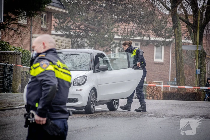 Voetganger door auto geschept