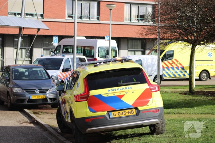 Duitse traumahelikopter landt bij Zorgcentrum Emmastaete