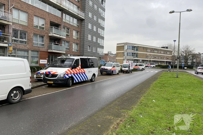 Politie valt woning binnen na melding
