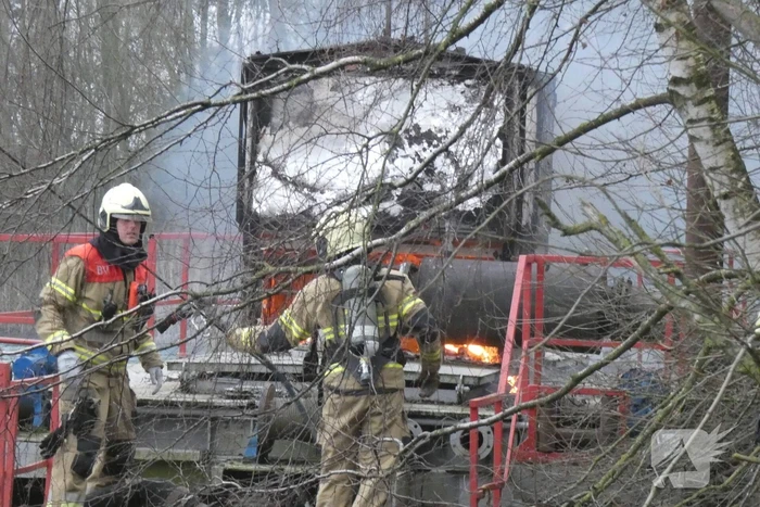 Boot volledig uitgebrand