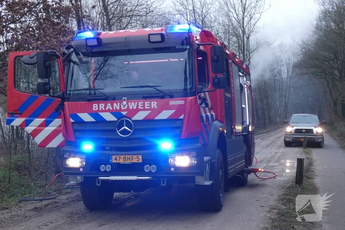 Boot volledig uitgebrand